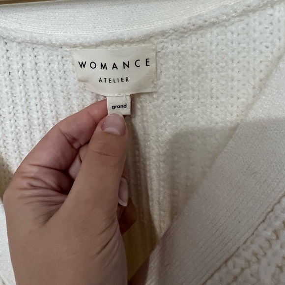 Cream cardigan with accent buttons, size large - Picture 2 of 5